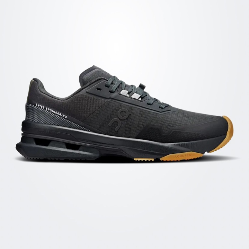 On Cloudpulse Pro training shoe